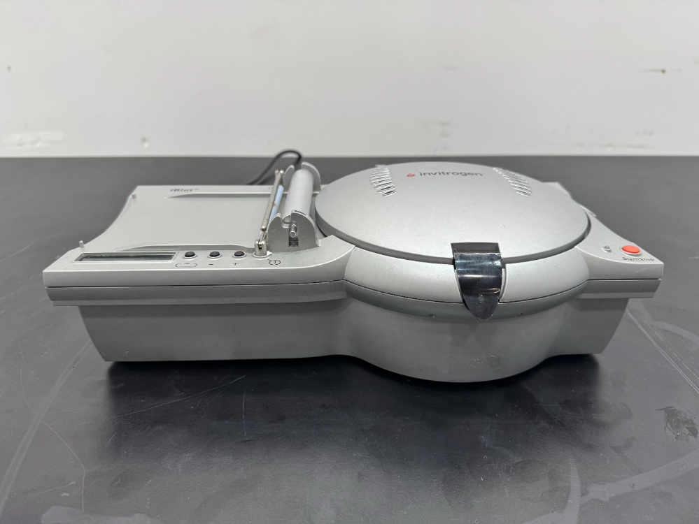 Image of Invitrogen iBlot Gel Transfer Device